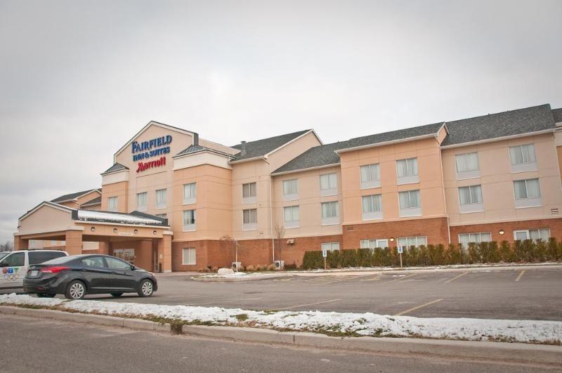 Microtel Inn&Suites Sault Ste. Marie Exterior foto